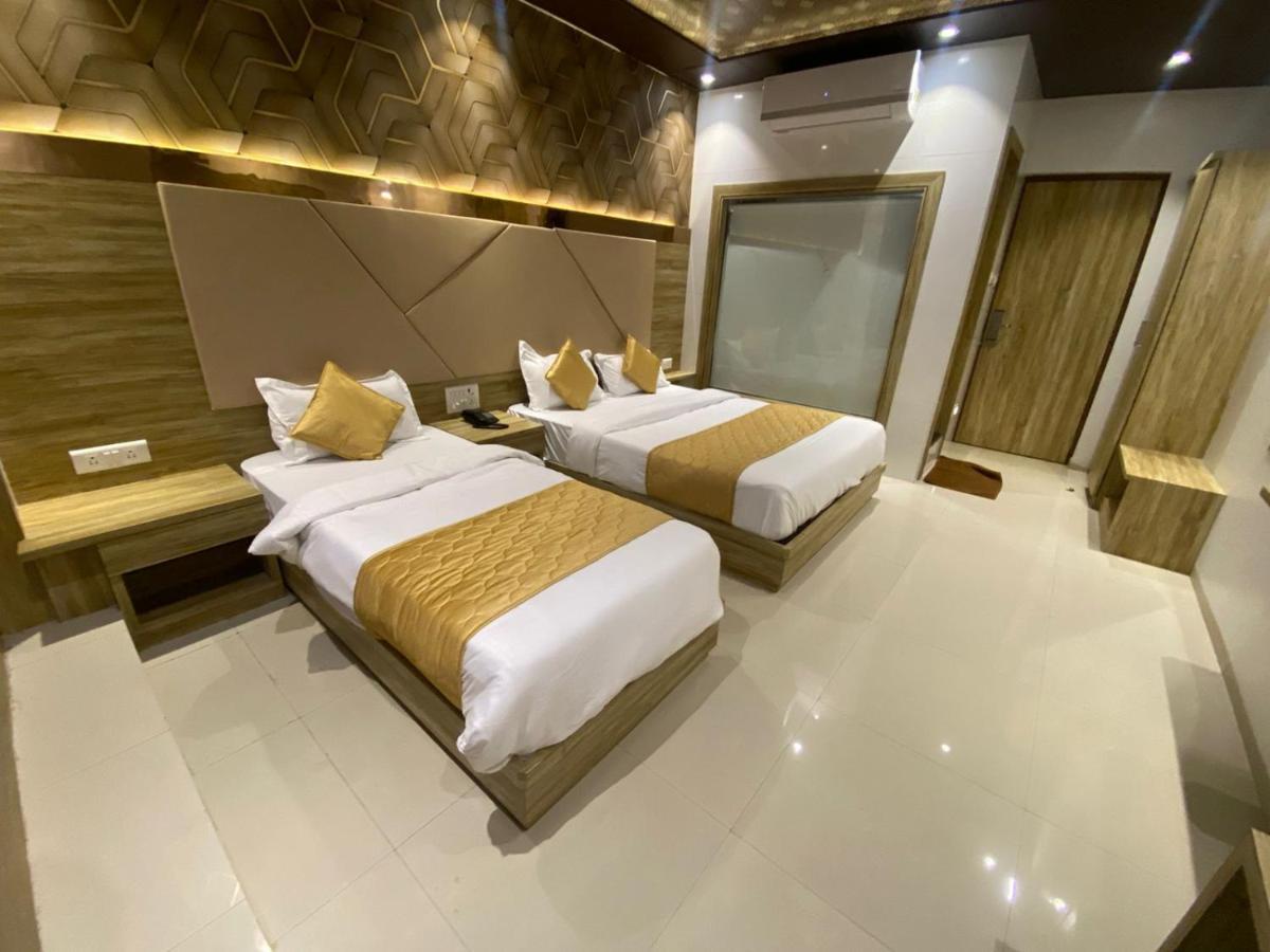 Hotel Bkc Crown - Near Trade Centre, Visa Consulate Bombay Exterior foto